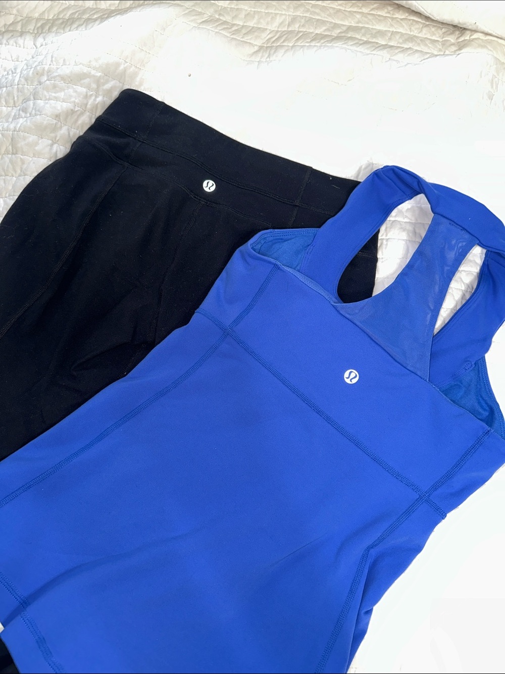 lululemon athletica hydrangea Blue Racerback Tank with bonus pants size vguc - Picture 2 of 5